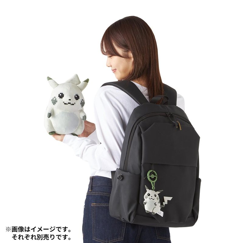 【受注】玩偶 初代像素皮卡丘(はじまりのピカチュウ)(另一角度)